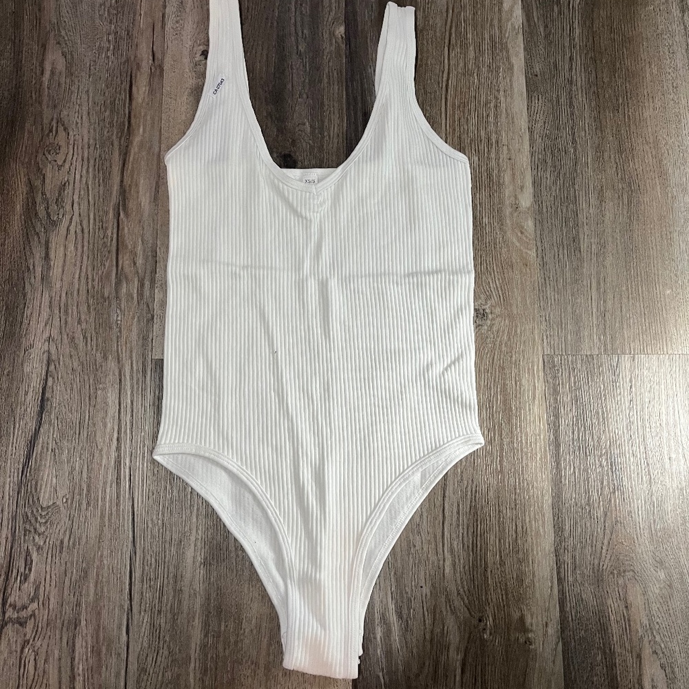 XS bodysuit